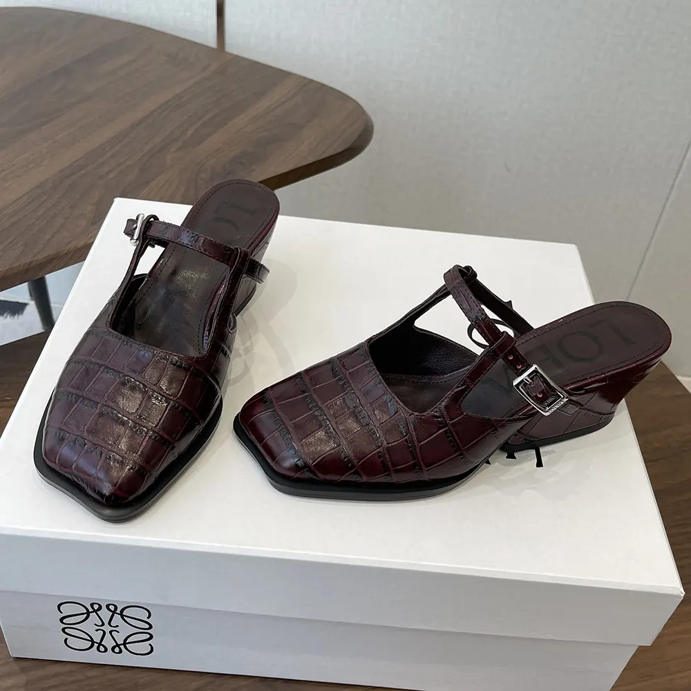 Loewe Women Onda Mule In Embossed Calfskin - image 5