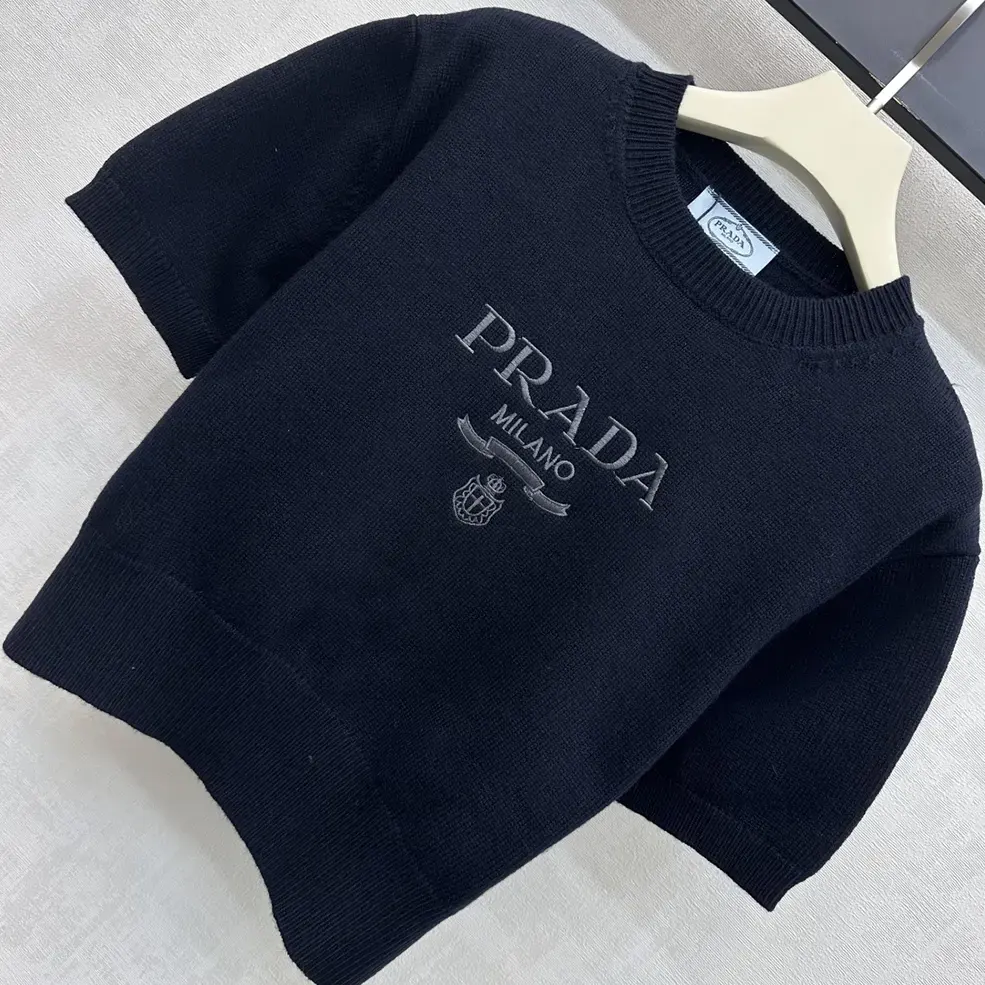 Prada Women Wool And Cashmere Crew-Neck Sweater-Black - image 4