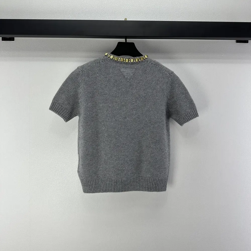 Close-up detail of fabric texture on Prada Women Wool And Cashmere Crew-Neck Sweater-Grey