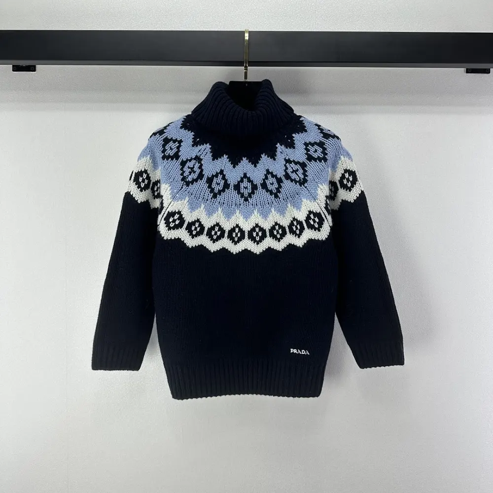 Close-up of blue wool and cashmere knit on Prada Women Sweater