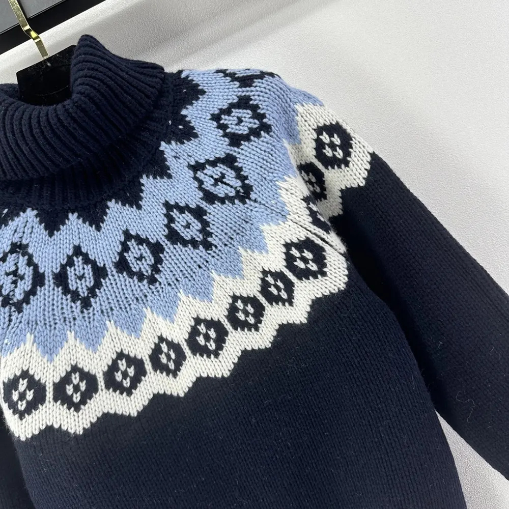 Prada Women Wool And Cashmere Sweater - image 6