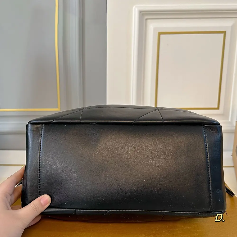 Saint Laurent YSL Women Jamie Shopping Small in Lambskin-Black - image 6