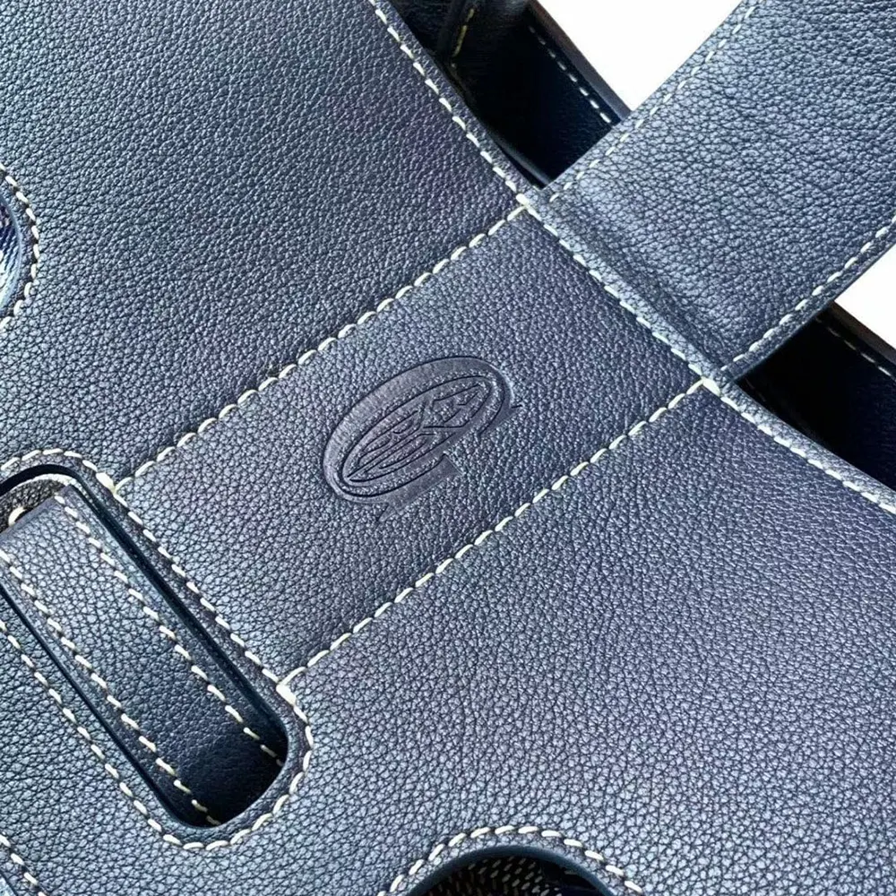 Goyard Women Saïgon Tote Bag-Navy - image 8