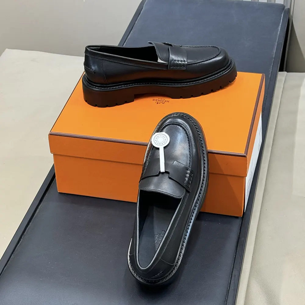 Top view of Hermes Women Klement Loafer in Calfskin-Black highlighting slip-on design