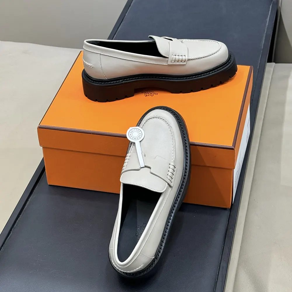 Hermes Women Klement Loafer in Calfskin-Gray - image 5