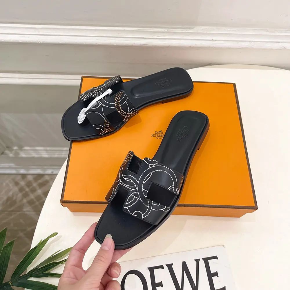 Hermes Women Oran sandal in “Panoplie Equestre” Embroidered Calfskin-Black - image 6