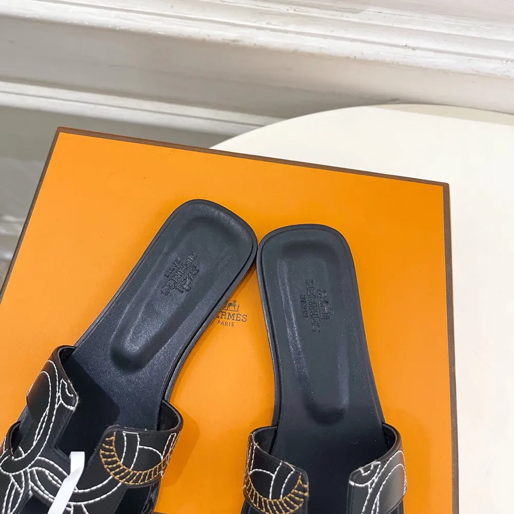 Hermes Women Oran sandal in “Panoplie Equestre” Embroidered Calfskin-Black - image 8