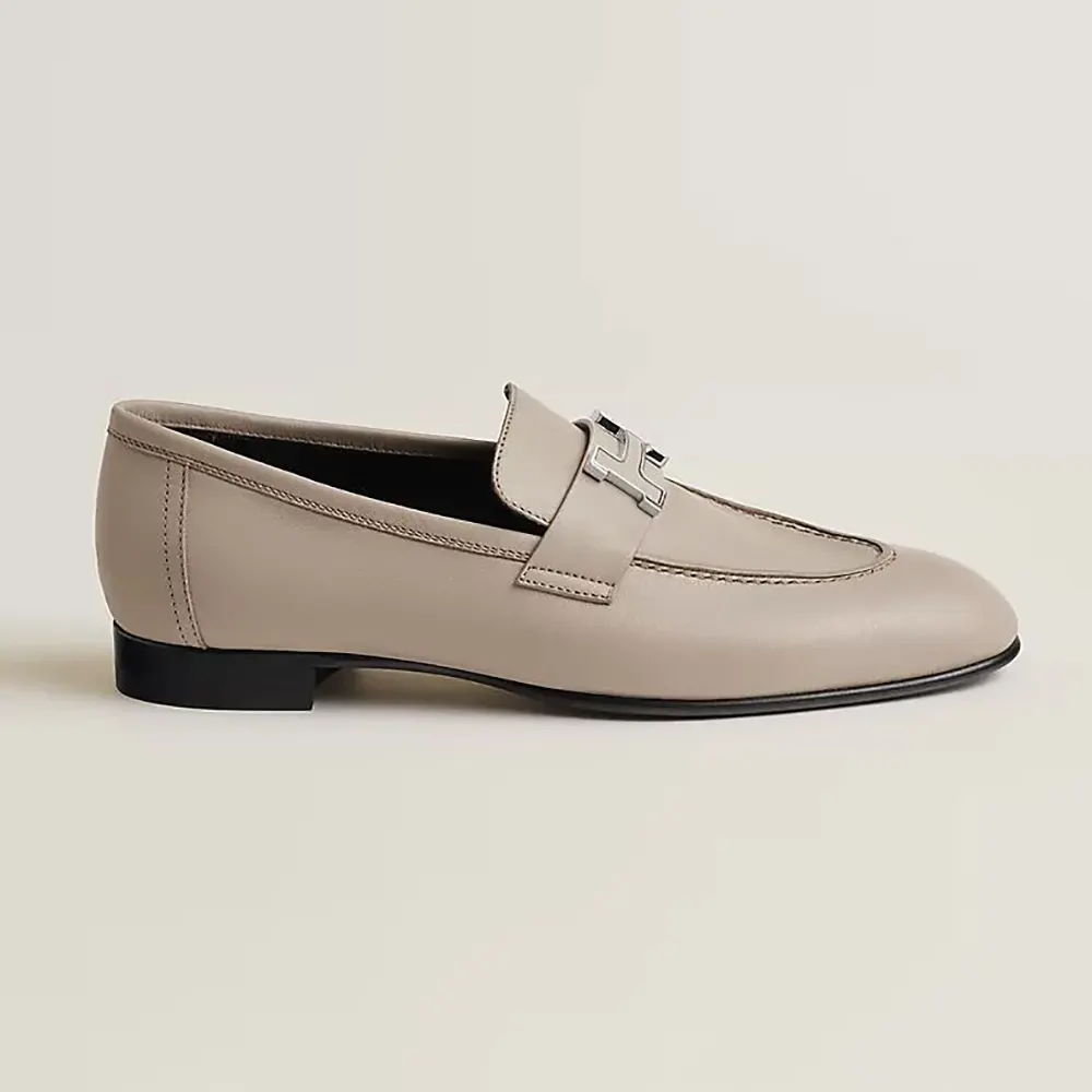 Side profile of Hermes Women Paris Loafer in Goatskin-Gray