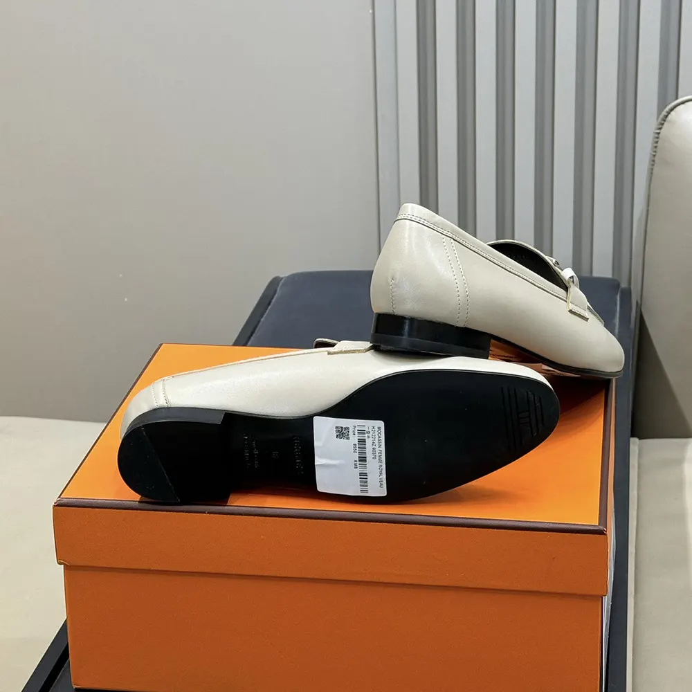 Hermes Women Paris Loafer in Goatskin-Gray - image 7