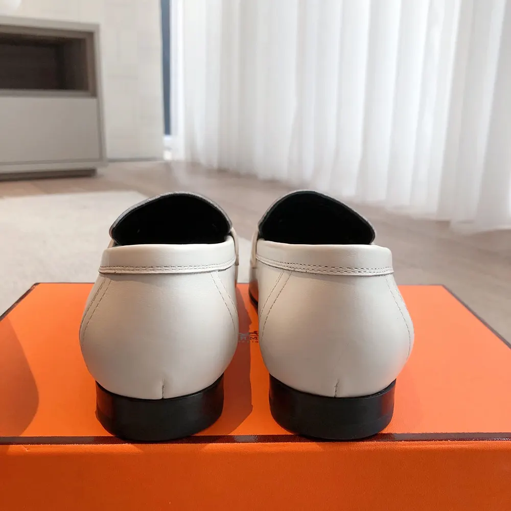 Hermes Women Royal loafer in Calfskin-White - image 7