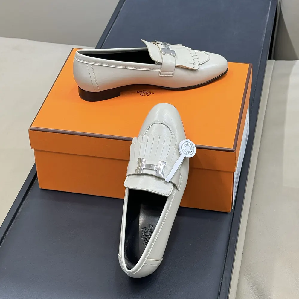 Hermes Women Royal loafer in Goatskin-Gray - image 5