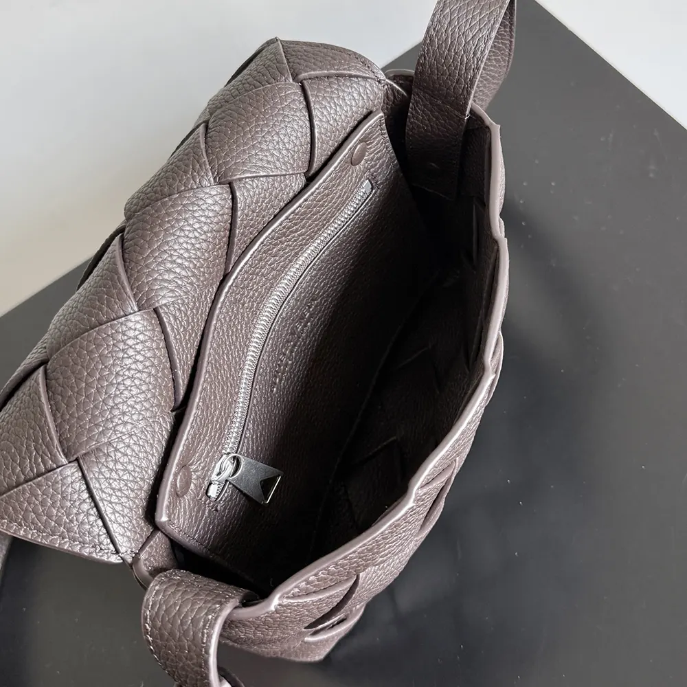 Bottega Veneta Unisex Diago-Bordeaux - image 10