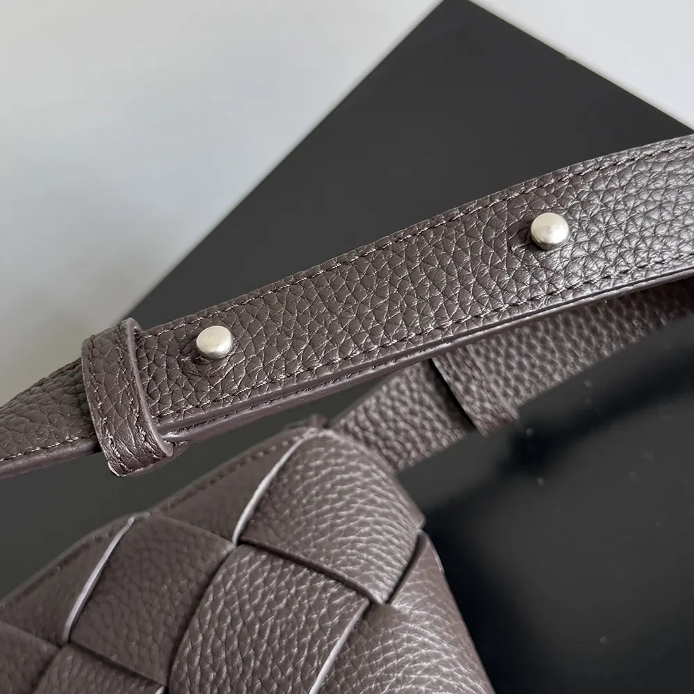 Bottega Veneta Unisex Diago-Bordeaux - image 9