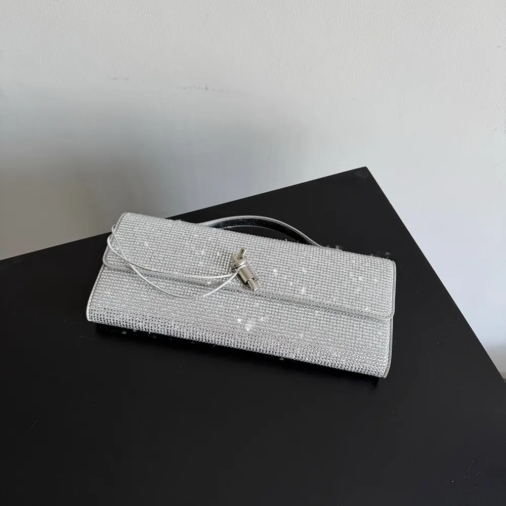 Bottega Veneta Women Andiamo Clutch-Silver - image 5