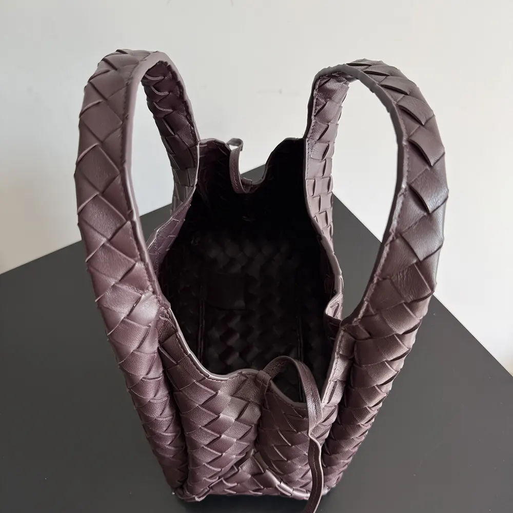 Bottega Veneta Women Small Campana-Bordeaux - image 9