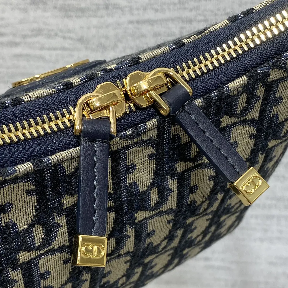 Dior Women 30 Montaigne Diorling Mini Bag with Chain Blue Dior Oblique Jacquard - image 8