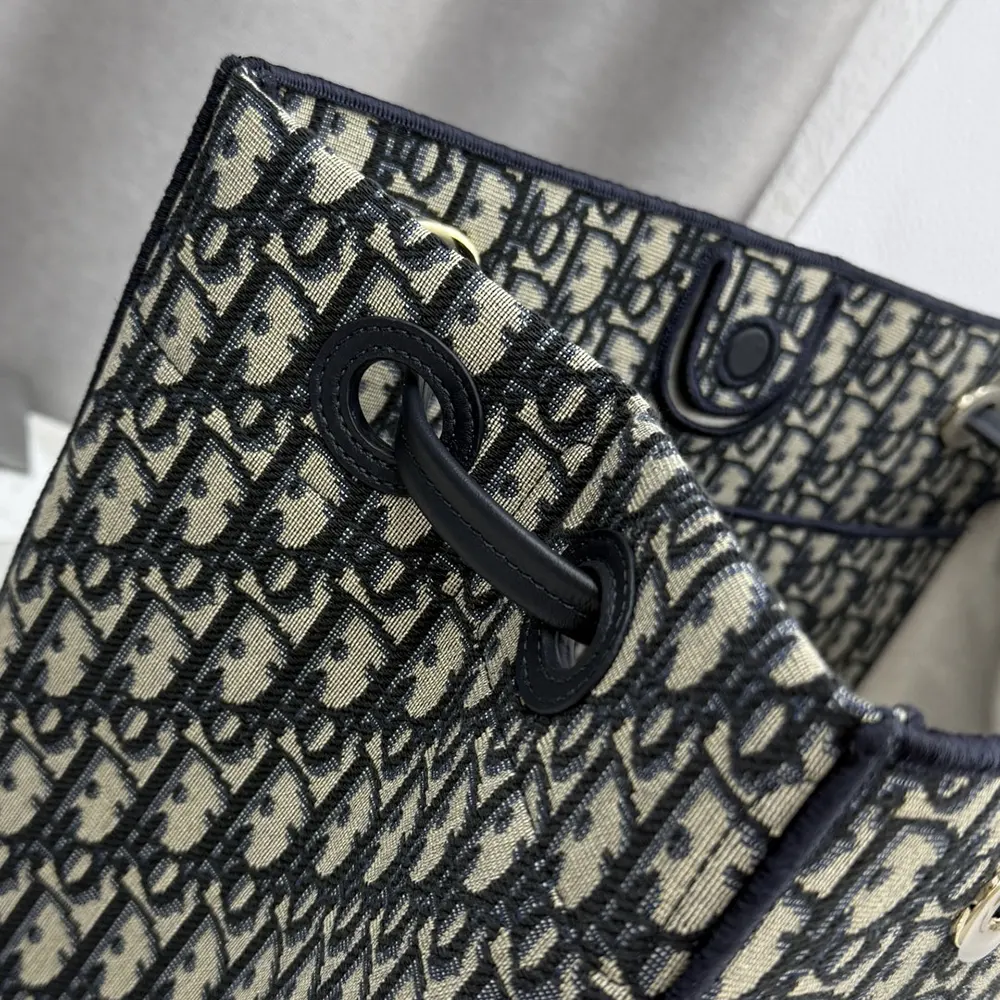 Dior Women Medium Shopping Bag Blue Dior Oblique Jacquard - image 8
