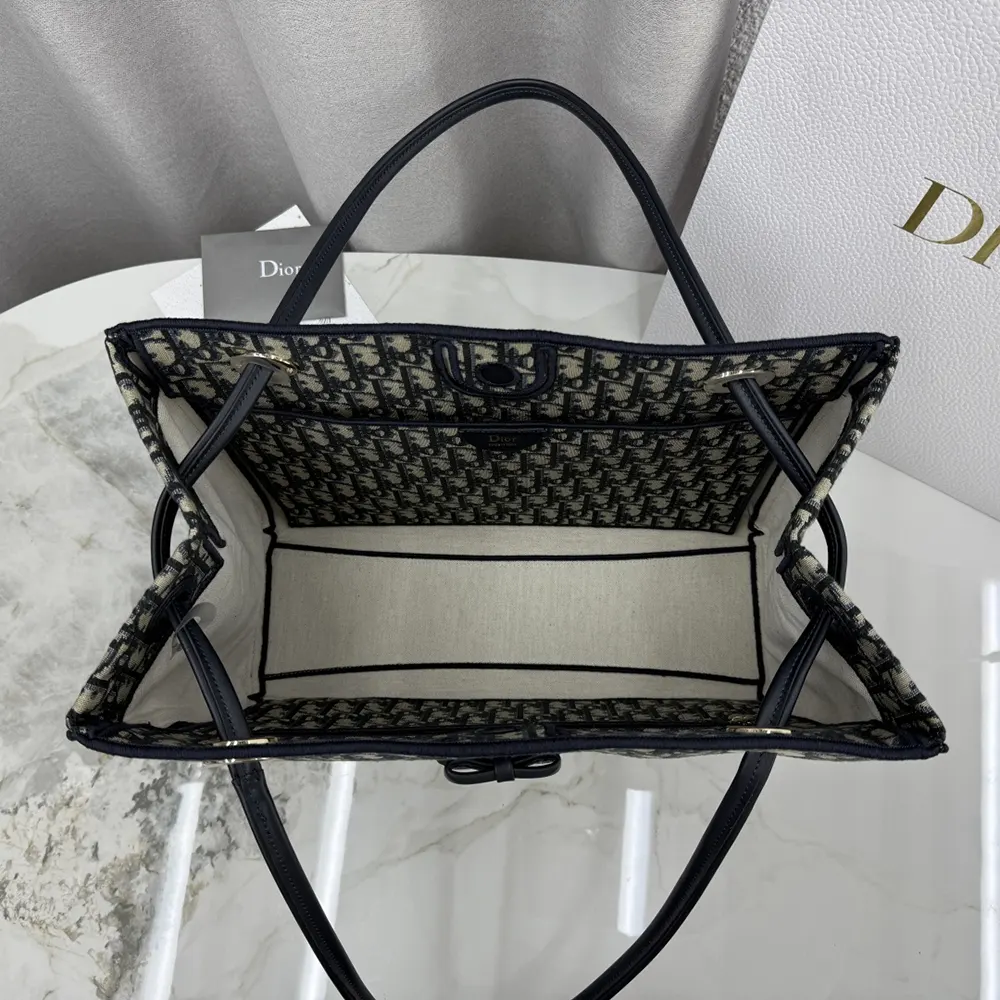Dior Women Medium Shopping Bag Blue Dior Oblique Jacquard - image 7