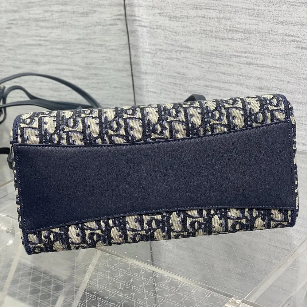 Dior Women Small Shopping Bag Blue Dior Oblique Jacquard - image 6