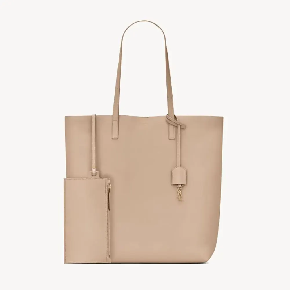 Front angle of Saint Laurent YSL Women Shopping Saint Laurent in Leather-Sandy