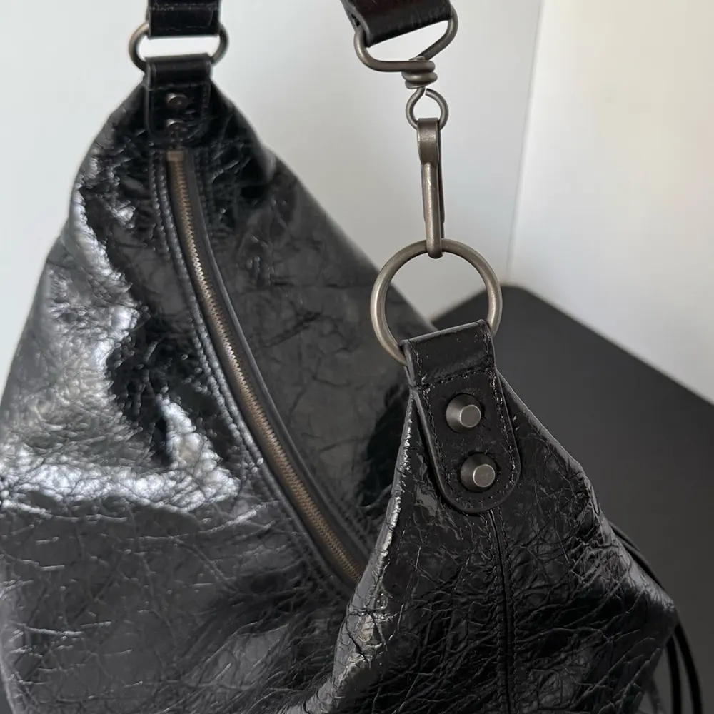 Balenciaga Women Le City Hobo Bag Medium in Black Arena Lambskin Brass Hardware - image 6