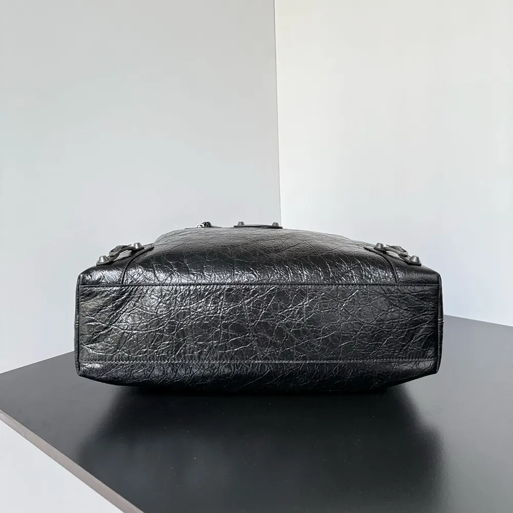 Balenciaga Women Le City Hobo Bag Medium in Black Arena Lambskin Brass Hardware - image 5