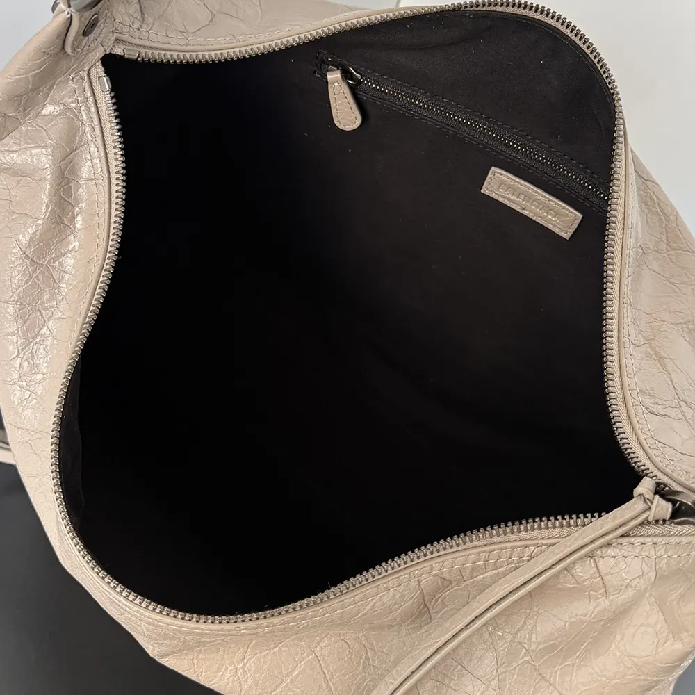 Balenciaga Women Le City Hobo Bag Medium in Sesame - image 8