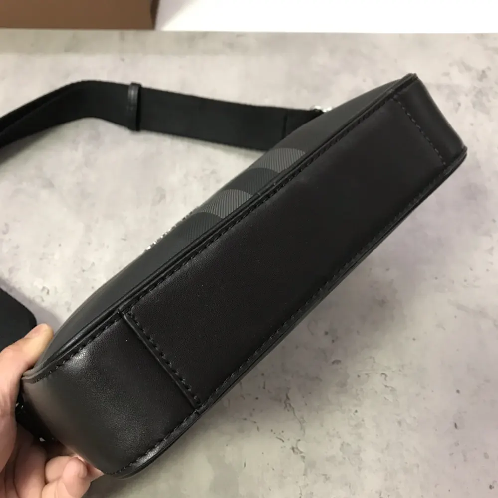 Burberry Men Muswell Bag-Black - image 7