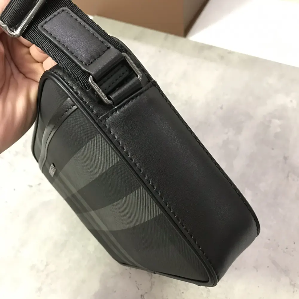 Burberry Men Muswell Bag-Black - image 8