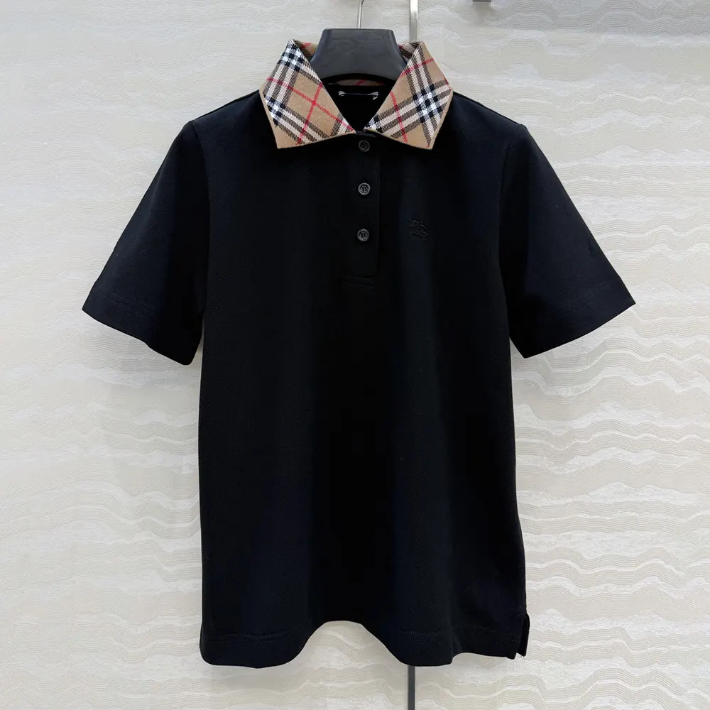 Close-up of signature check collar on Burberry Men Check Collar Cotton Polo Shirt-Black