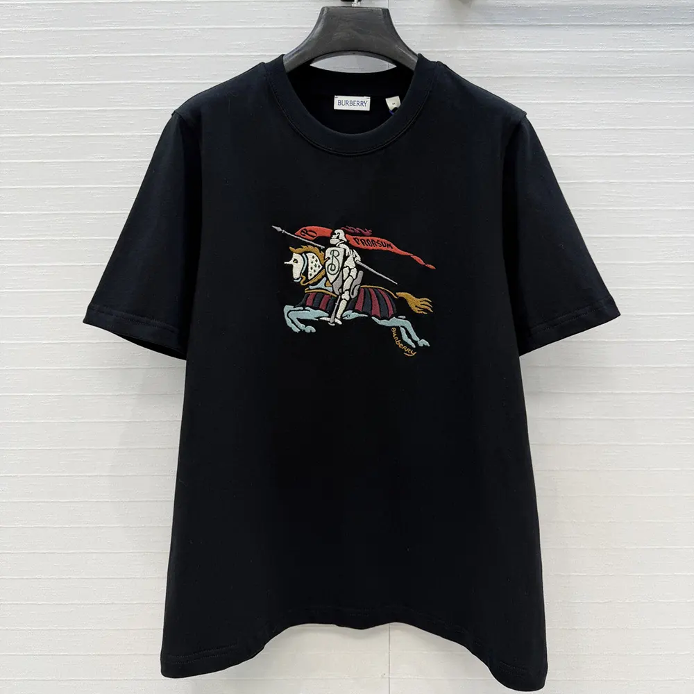 Close-up of crystal embellishments on Burberry Women Crystal EKD Cotton T-shirt-Black