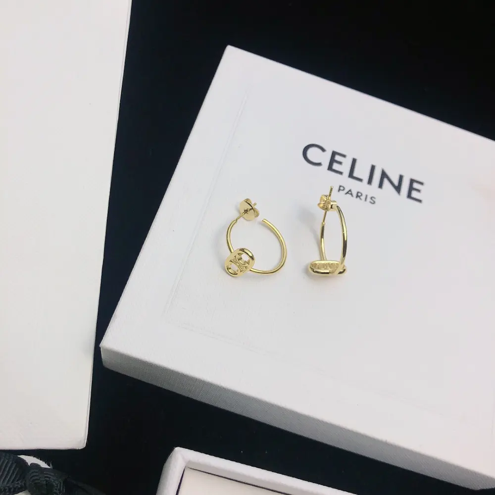 Celine Women Maillon Triomphe Hoops in Yellow Gold - image 7