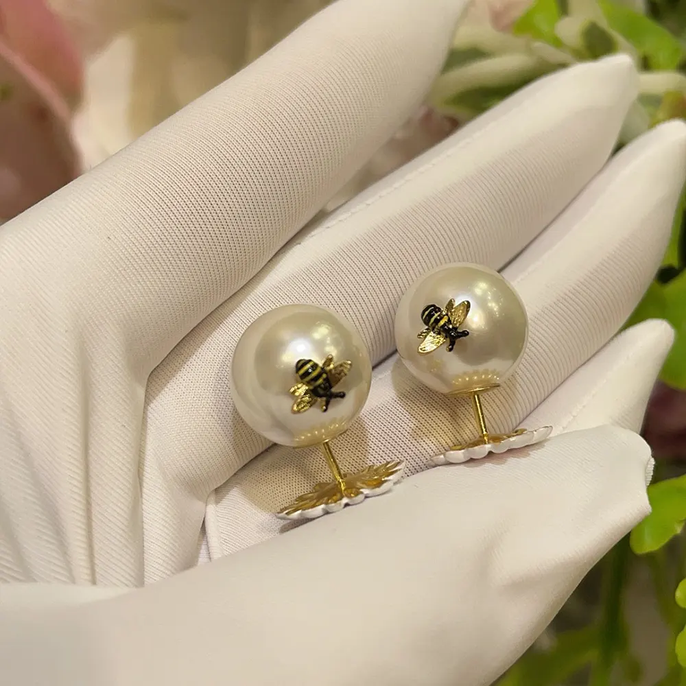 Dior Women Daisy Dior Tribales Earrings Gold-Finish Metal White Resin Pearls and Multicolor Lacquer - image 6