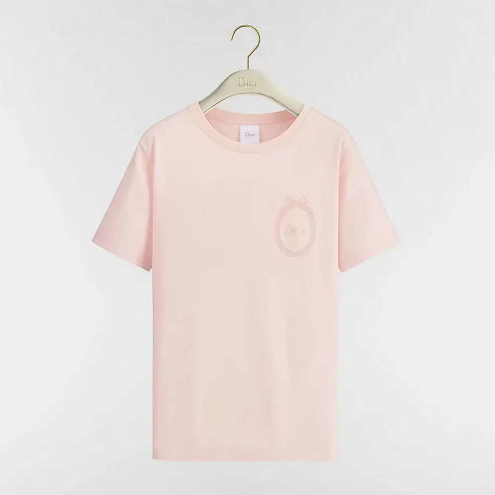 Front view of Dior Men Fitted Dior Médaillon Embroidered T-shirt Pink Cotton Jersey