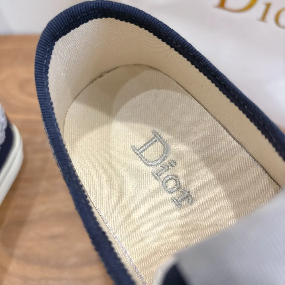 Dior Unisex Saltwind Sneaker Blue Dior Oblique Embroidered Cotton and White Lace - image 10