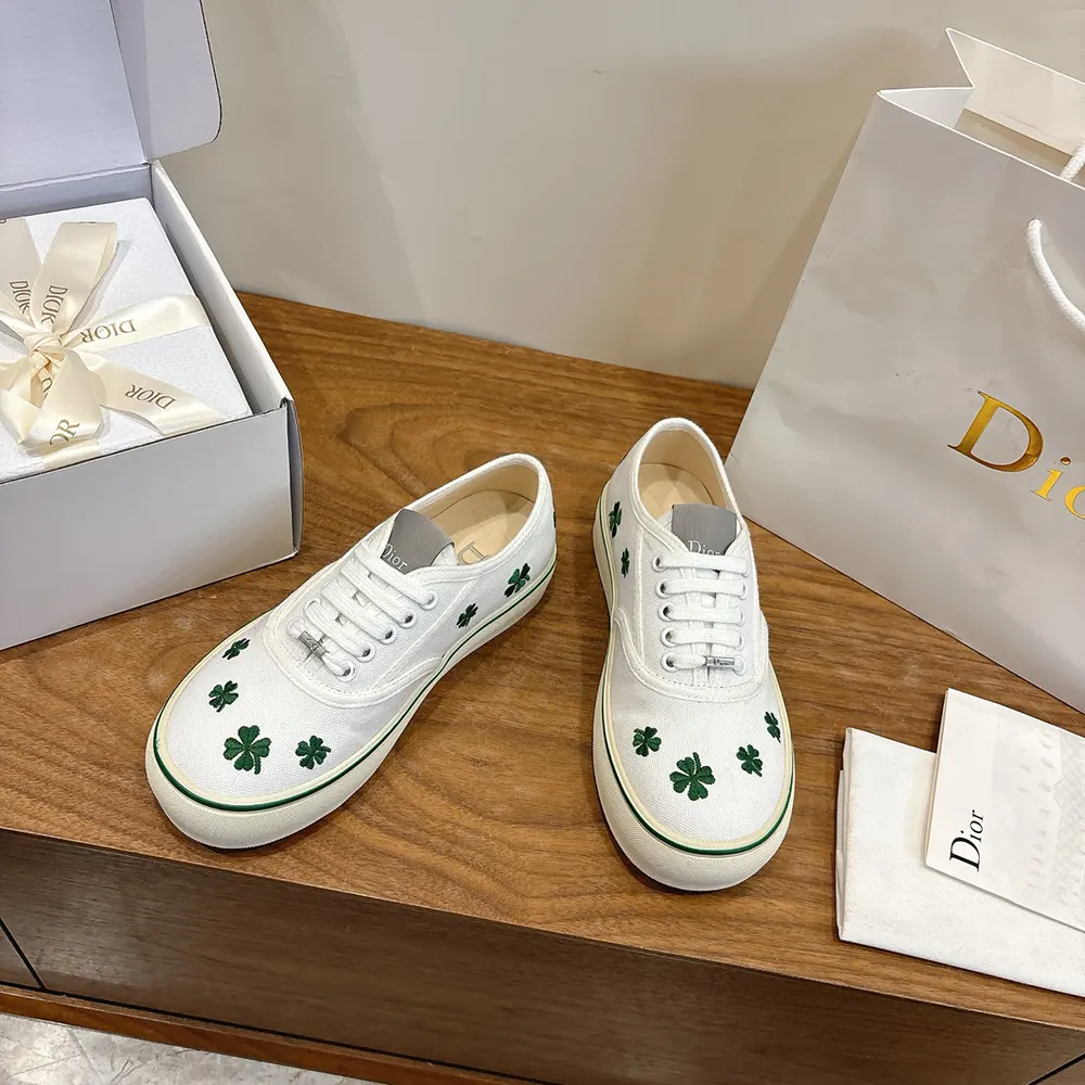 Dior Unisex Saltwind Sneaker White Cotton Embroidered with Bright Green Dior Clover Motif - image 4