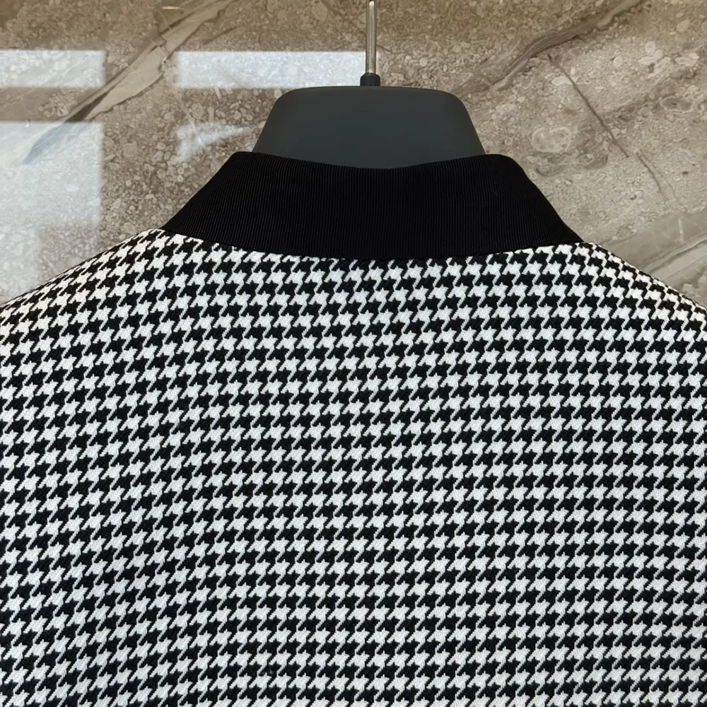 Dior Women Cropped Jacket Black and White Houndstooth Virgin Wool Blend - image 8