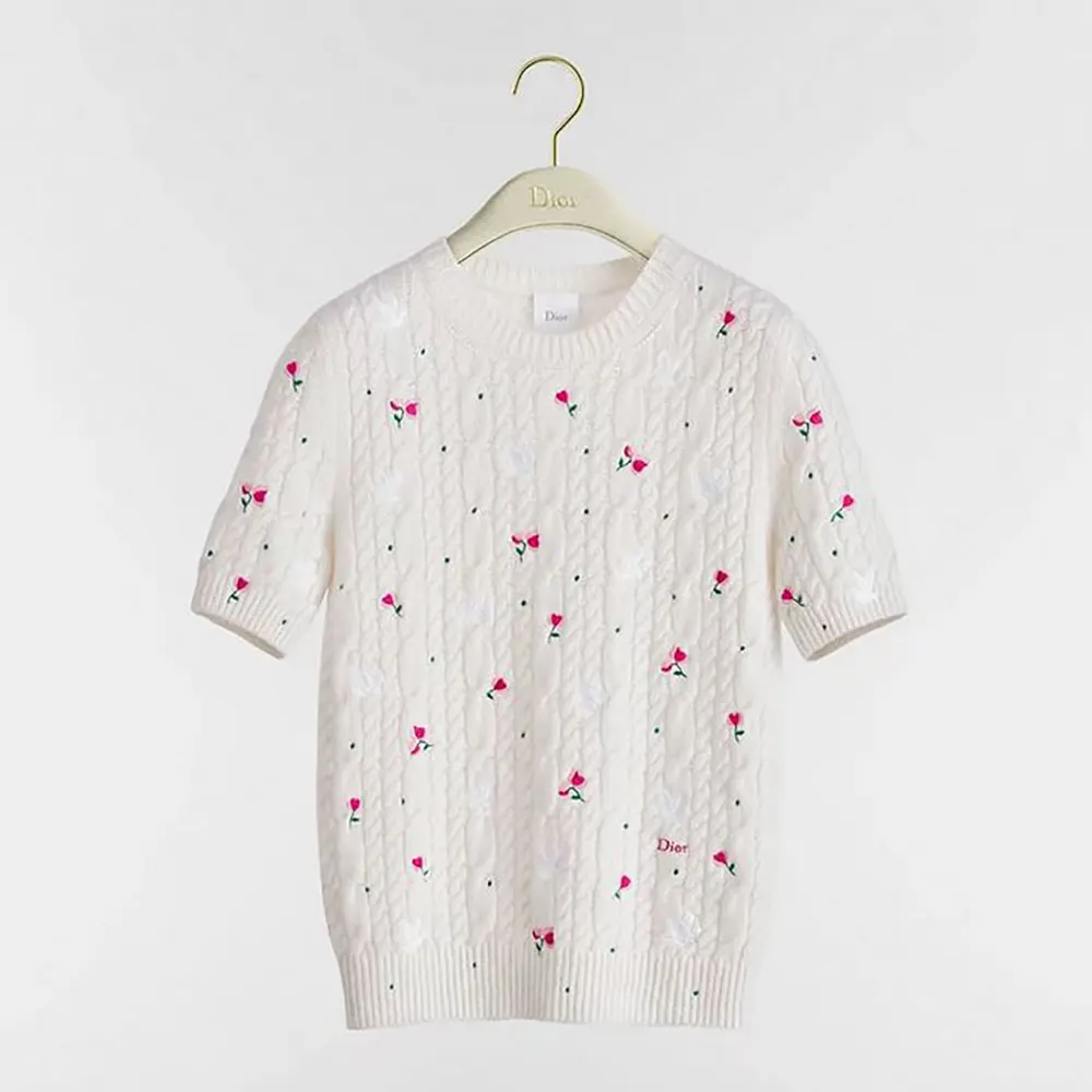 Front view of Dior Women Dioramour Embroidered Sweater in ecru cashmere