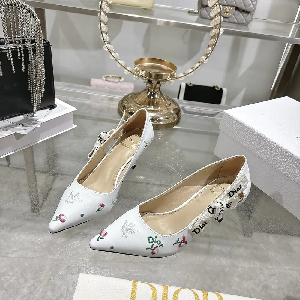 Dior Women Dioramour J’Adior Pump White Lambskin Embroidered with Multicolor Doves & Roses Motif - image 5