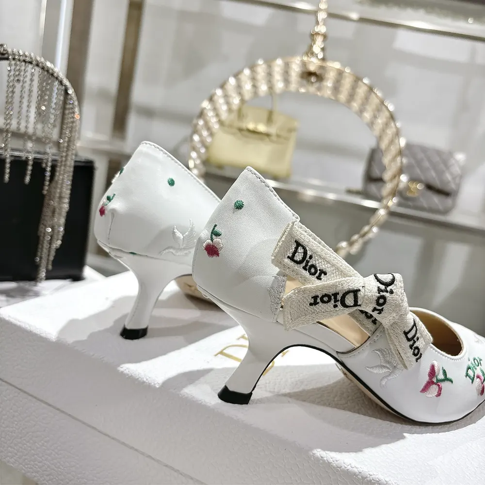 Dior Women Dioramour J’Adior Pump White Lambskin Embroidered with Multicolor Doves & Roses Motif - image 9