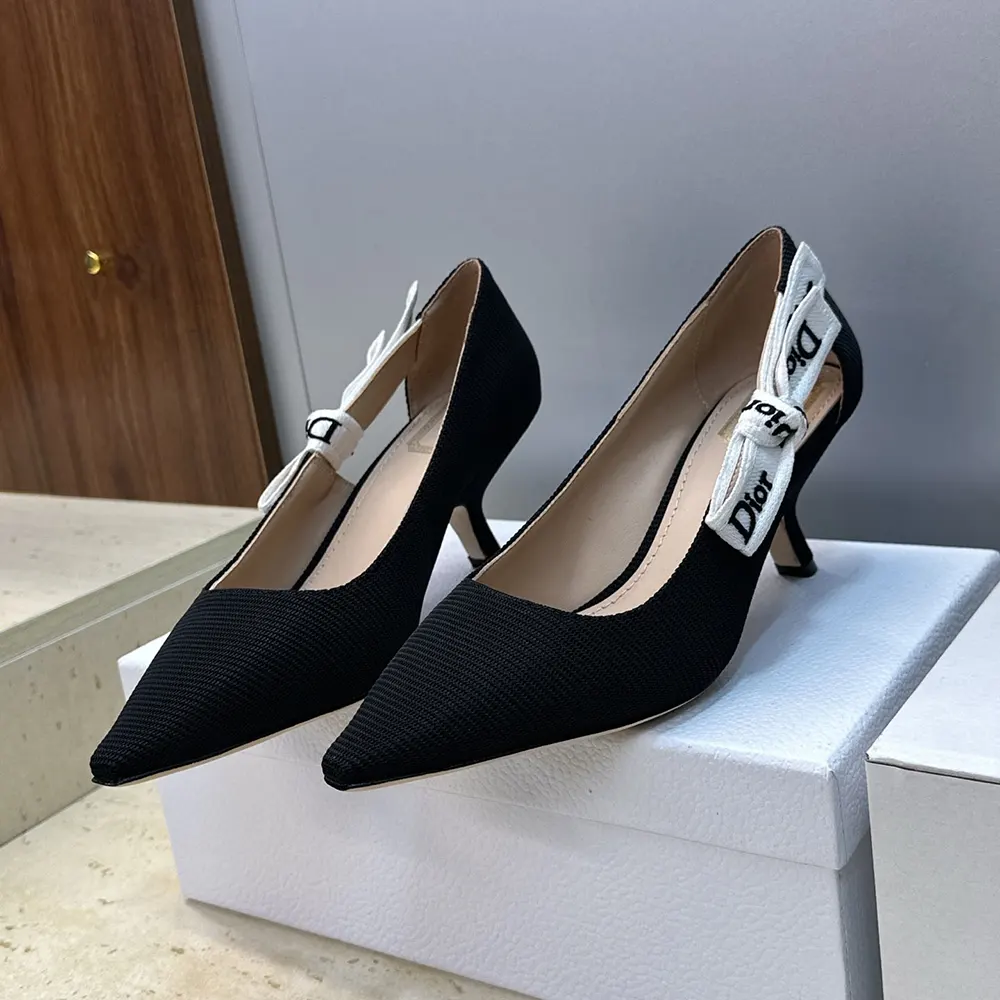 Front angle of Dior Women J’Adior Pump with pointed toe detail