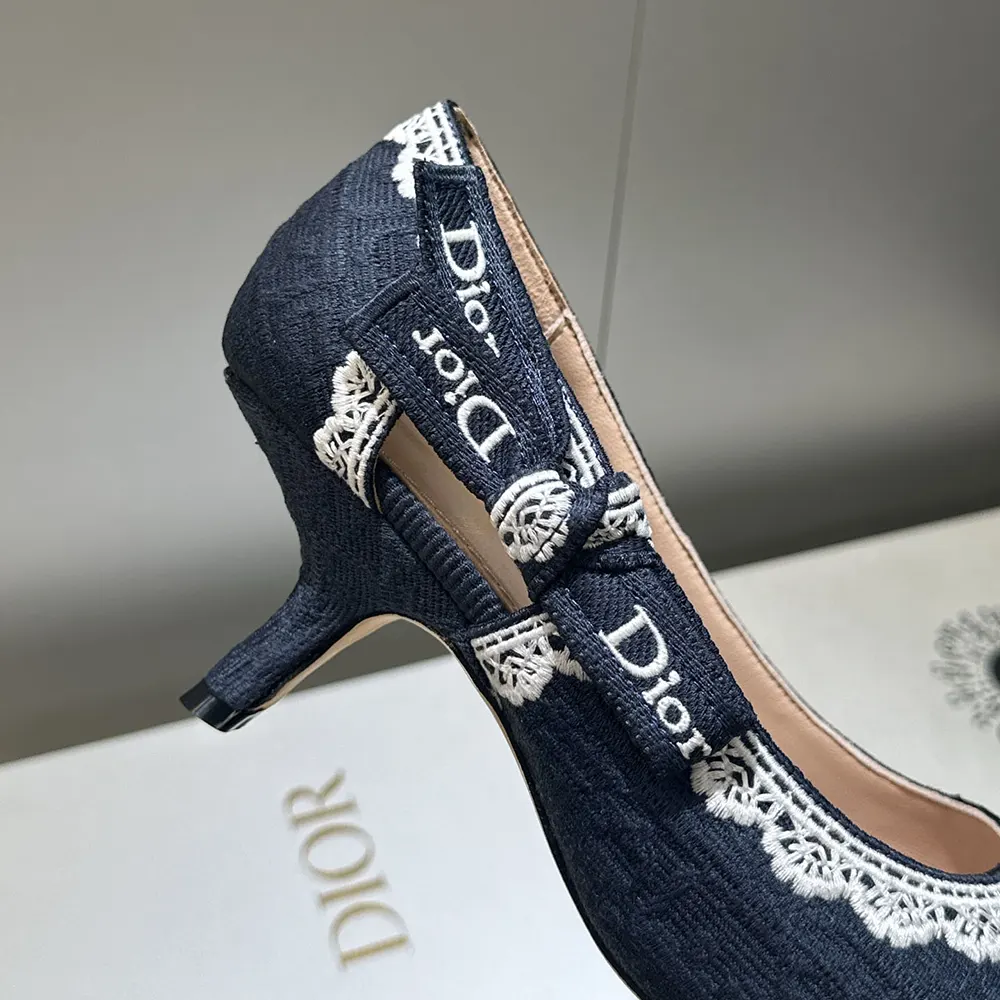 Dior Women J’Adior Pump Blue Dior Oblique Embroidered Cotton and White Lace - image 9