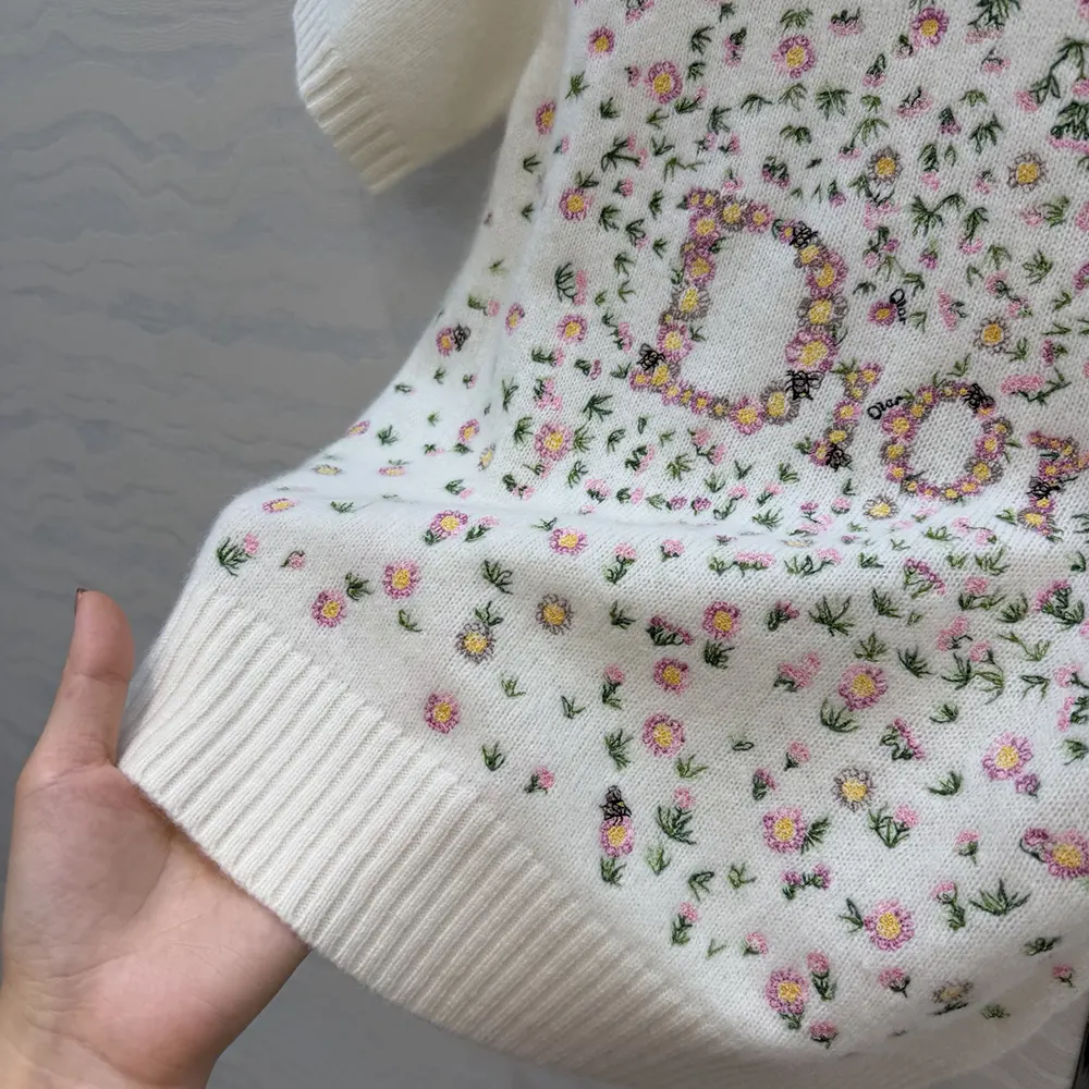 Dior Women Short-Sleeved Embroidered Sweater Multicolor Daisy Garden Cashmere Knit - image 9
