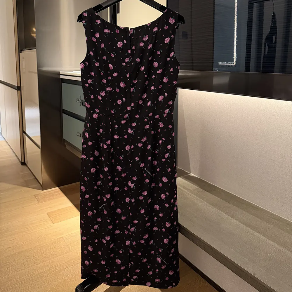 Dolce Gabbana D&G Women Carnations-Print Sheath Dress - image 5
