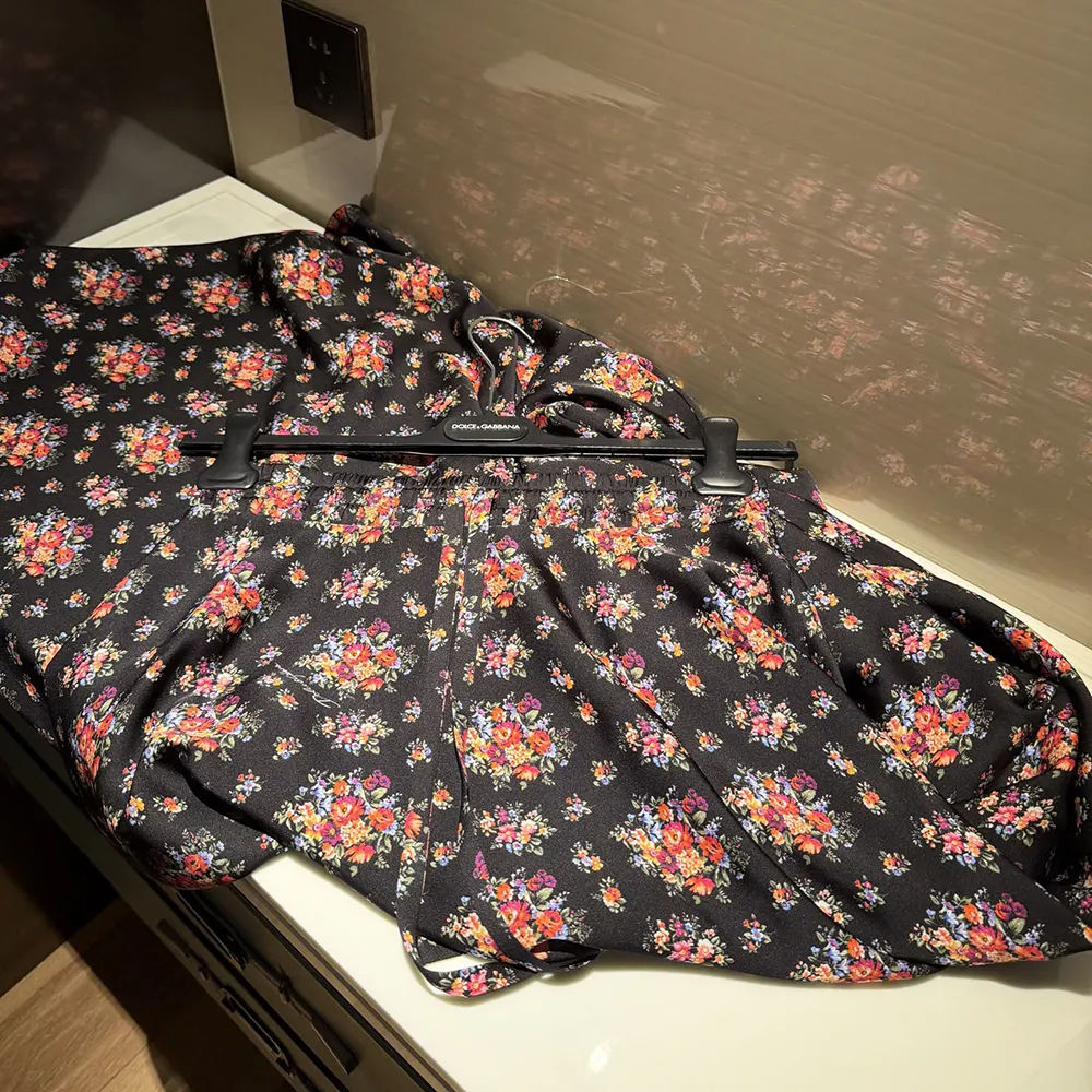 Dolce Gabbana D&G Women Floral-Print Straight Skirt - image 8