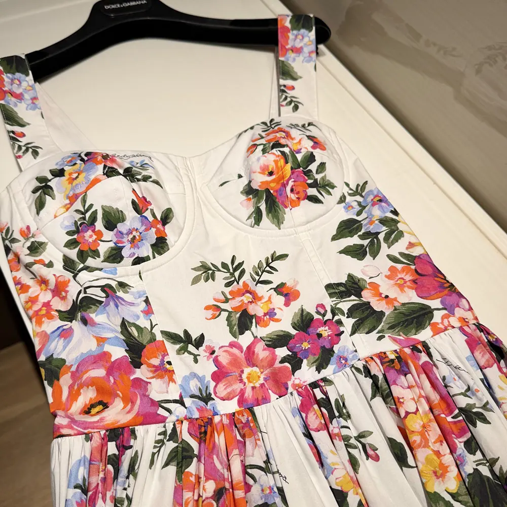 Dolce Gabbana D&G Women Flower Bouquet-Print Cotton Dress - image 8