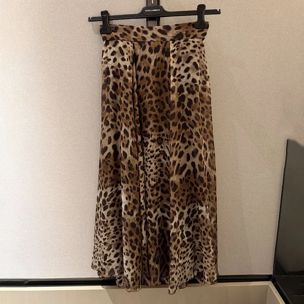 Close-up of leopard print and waistband on Dolce Gabbana D&G skirt