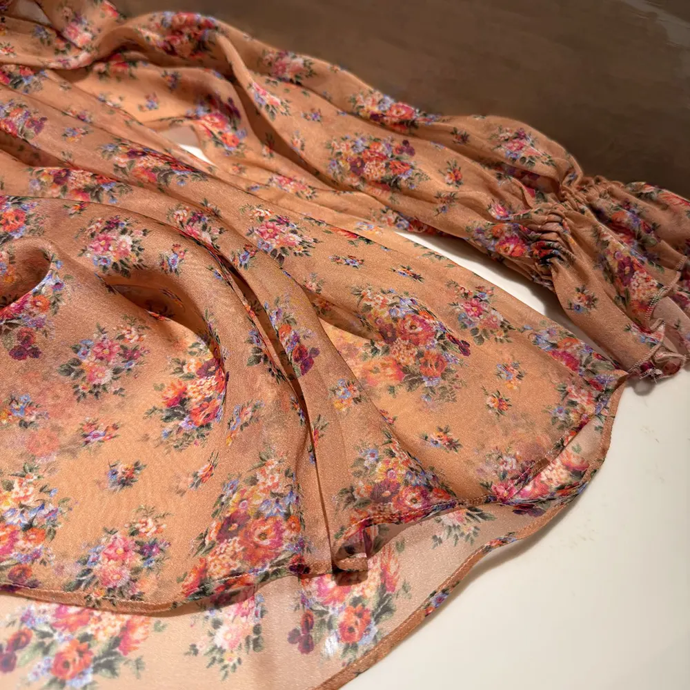 Dolce Gabbana D&G Women Small Flower Bouquets-Print Chiffon Top - image 9