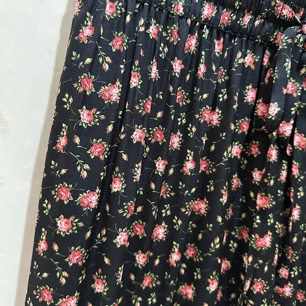 Dolce Gabbana D&G Women Small Rose-Print Skirt With Flounce - image 8