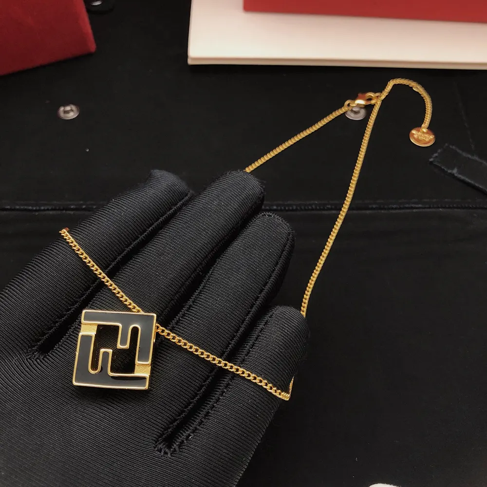 Fendi Women Forever Fendi Necklace Gold-colored and Black Metal - image 4